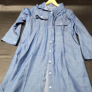 ELONGATED JEAN STYLE SHIRT